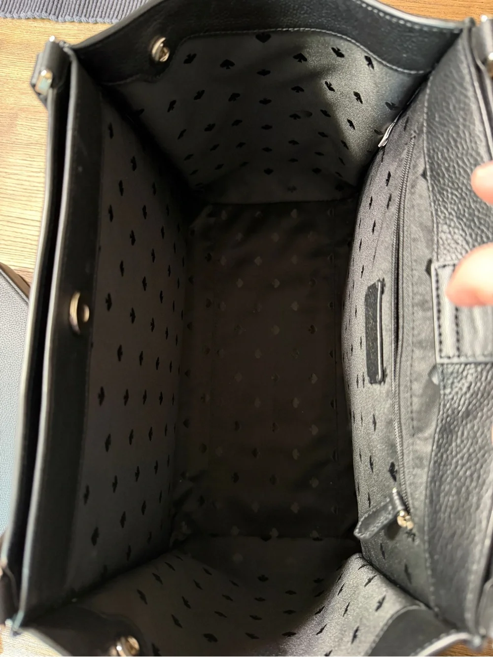 kate spade brim Black Pebbled Leather Shoulder Tote